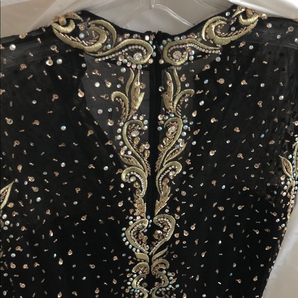 Prom dress!!! - Picture 2 of 6